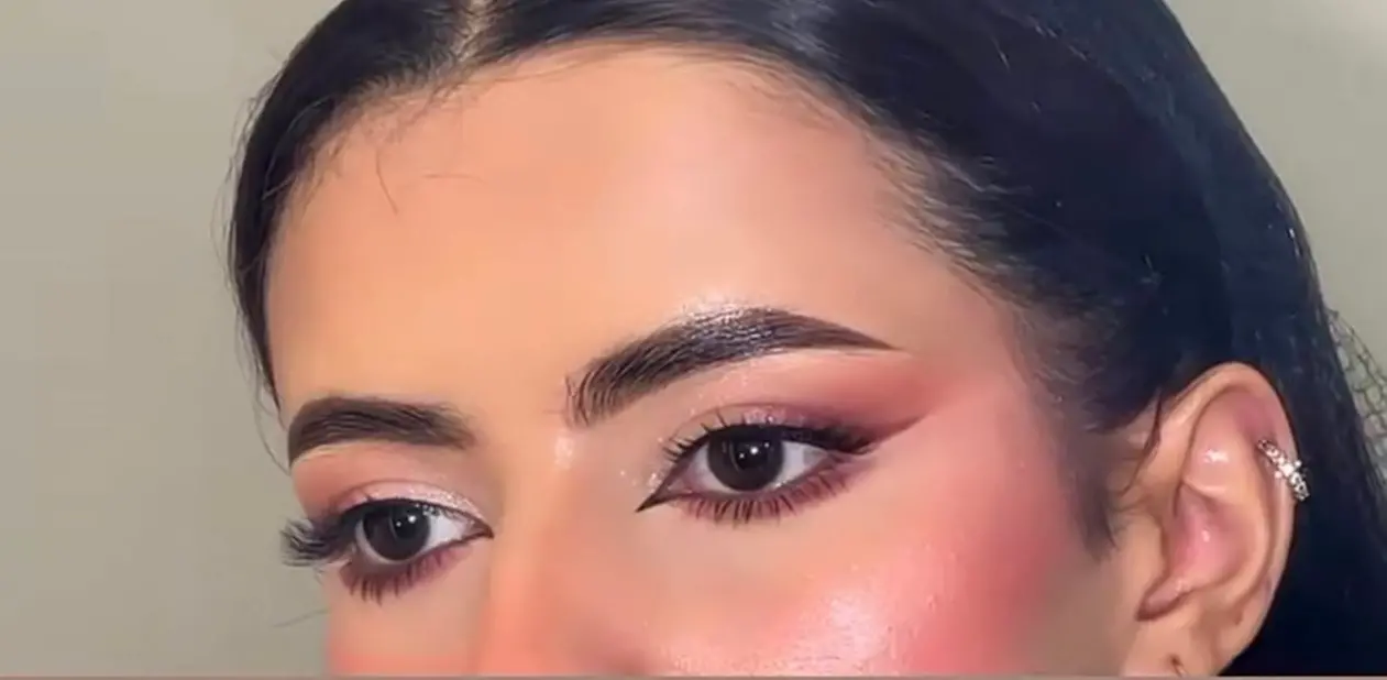 مـــيـــكـــب ســـهـــرة كـــلاســـيـــكـــي 💄